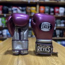 Замовити Перчатки боксерские Cleto Reyes на липучке (кожа) 
