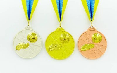Медаль спорт. двухцветная d-6,5см Футбол C-4847 место 1-золото, 2-серебро, 3-бронза (металл, покрытие 2 тона, 56g)(Фото 1)
