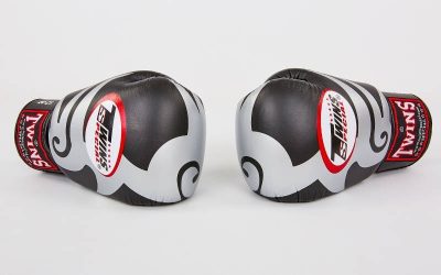 Перчатки боксерские кожаные на липучке TWINS FBGV-12S (р-р 10-16oz, черный-белый)(Р¤РѕС‚Рѕ 2)