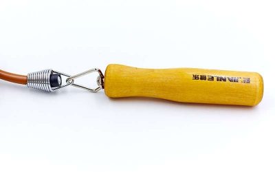 Скакалка KEPAI 9901-7 (резина, дерево, l-7м с ручками, d-6мм)(Р¤РѕС‚Рѕ 2)
