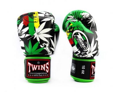 Боксерские перчатки Twins FBGVL3-54 10-14унций зеленый(Фото 2)