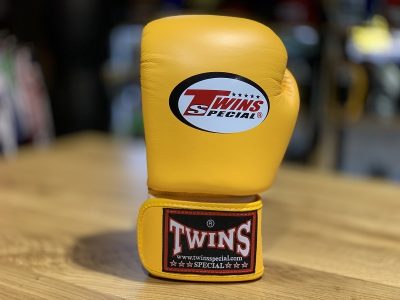 Боксерские перчатки Twins BGVL-3-YE Желтый(Р¤РѕС‚Рѕ 4)