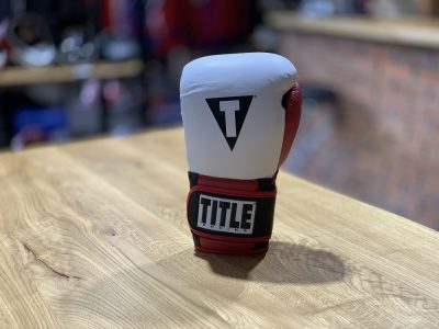 Перчатки боксерские TITLE Boxing Professional Series GEL Training Gloves(Р¤РѕС‚Рѕ 7)