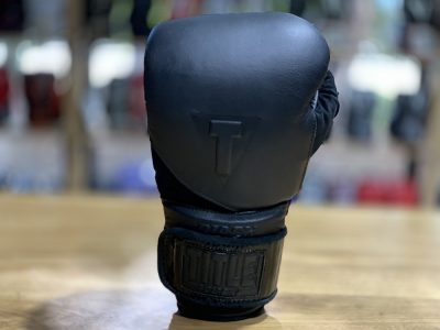 Перчатки боксерские TITLE BLACK Training Gloves 2.0(Р¤РѕС‚Рѕ 6)