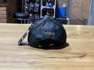 Кепка Venum Club 182 Hat Черный/Золото(Р¤РѕС‚Рѕ 5)