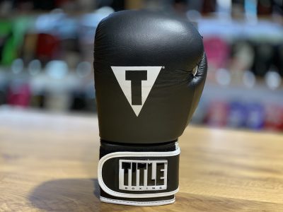 Перчатки боксерские TITLE Pro Style Leather Training Gloves 3.0 Черный(Р¤РѕС‚Рѕ 8)
