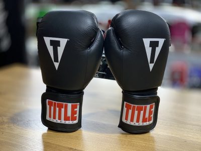 Перчатки боксерские TITLE Classic Leather Elastic Training Gloves 2.0 Черный(Р¤РѕС‚Рѕ 11)