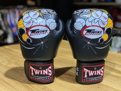 Перчатки боксерские кожаные на липучке TWINS FBGV-3-15-WH(Р¤РѕС‚Рѕ 8)