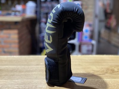 Боксерские перчатки Venum Boxing Lab Gloves - Черный/Зеленый(Р¤РѕС‚Рѕ 12)