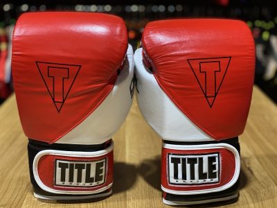 Перчатки боксерские TITLE GEL E-Series Training Gloves Красно-Белый(Р¤РѕС‚Рѕ 9)