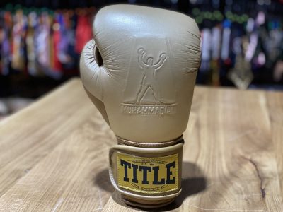 Боксерские перчатки Title ALI Limited Edition Comeback Bag Gloves(Р¤РѕС‚Рѕ 8)