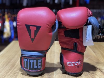 Перчатки боксерские TITLE Memory Foam Tech Training Gloves(Р¤РѕС‚Рѕ 7)