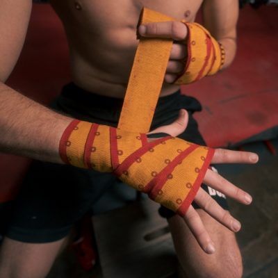 Бинты боксерские TITLE Elastic Hero Hand Wraps Красный/Желтый(Р¤РѕС‚Рѕ 3)