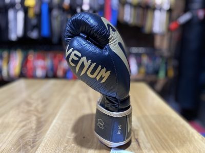 Боксерские перчатки Venum Giant 2.0 Pro Boxing Gloves With Velcro Черный/Золото(Р¤РѕС‚Рѕ 9)