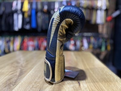 Боксерские перчатки Venum Giant 2.0 Pro Boxing Gloves With Velcro Черный/Золото(Р¤РѕС‚Рѕ 10)