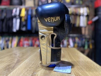 Боксерские перчатки Venum Giant 2.0 Pro Boxing Gloves With Velcro Черный/Золото(Р¤РѕС‚Рѕ 11)