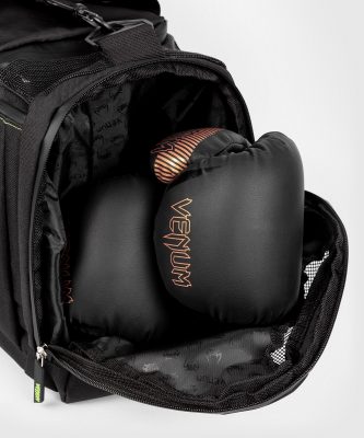 Сумка Venum спортивная Stripes - Чёрный(Р¤РѕС‚Рѕ 10)