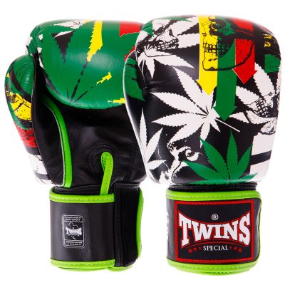 Боксерские перчатки Twins FBGVL3-54 10-14унций зеленый(Фото 1)