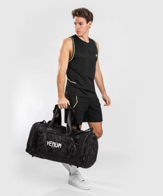 Спортивная сумка Venum Trainer Lite Sport Bag 04954-536(Р¤РѕС‚Рѕ 4)