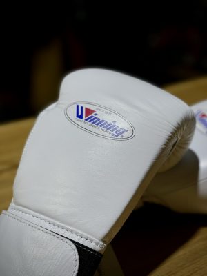 Перчатки боксерские Winning (белые)(Р¤РѕС‚Рѕ 4)