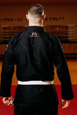 Кимоно для джиу джитсу Buldogi (плотность 450 гр/м.кв., в комплекте: куртка, брюки и пояс) BDG-BJUBL-450(Р¤РѕС‚Рѕ 2)