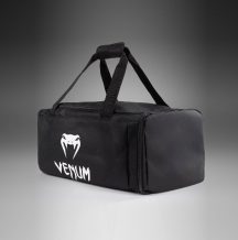Замовити Спортивная сумка Venum Essential Duffle Bag 05982-001