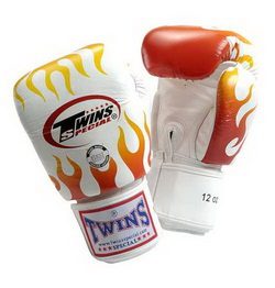 Боксерские перчатки Twins Fire  (FBGV-7)(Р¤РѕС‚Рѕ 1)