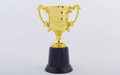 Кубок с ручками h-21см C-050A (пластик, h-21см, d чаши-8см, золото)(Р¤РѕС‚Рѕ 1)