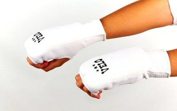 Замовити Накладки (перчатки) для карате Х-б эластан  (L XL  белый) (VELO ULI-10018(A))